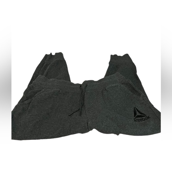 Women’s Reebok sweatpants - Picture 3 of 4